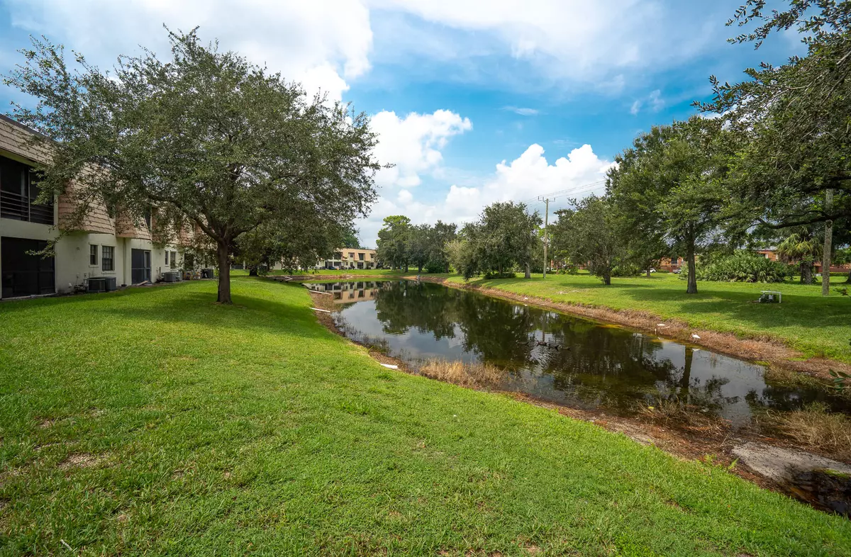 Greenacres, FL 33463,4151 Oak Terrace DR