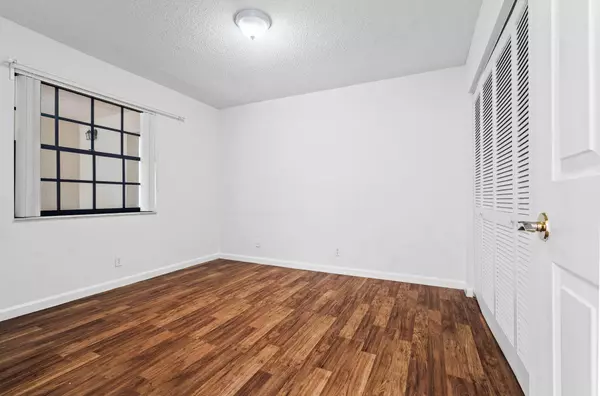 Greenacres, FL 33463,4151 Oak Terrace DR