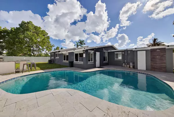 1700 NW 28 AVE,  Fort Lauderdale,  FL 33311