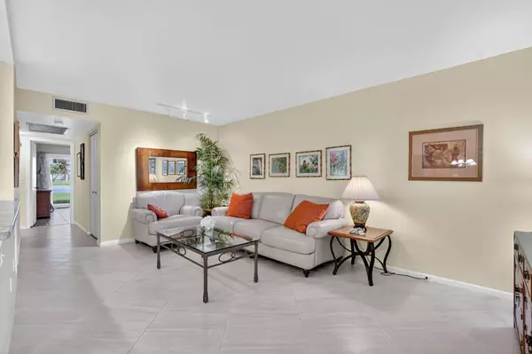 Boca Raton, FL 33434,1049 Wolverton C