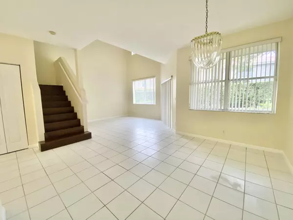 Boca Raton, FL 33428,20950 Via Azalea 4