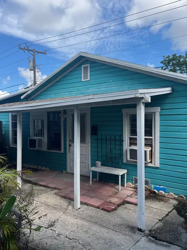 West Palm Beach, FL 33407,415 41st ST Cottage