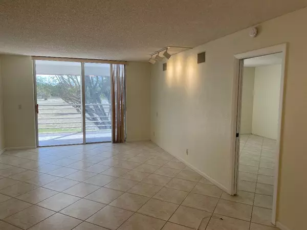 Boca Raton, FL 33487,6300 NW 2nd Ave. 305