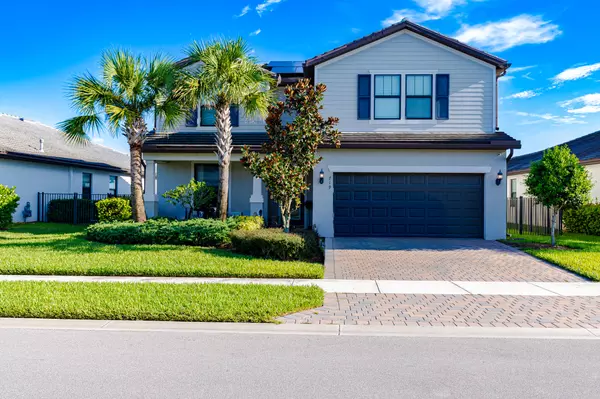 719 SE Boboli WAY, Port Saint Lucie, FL 34984