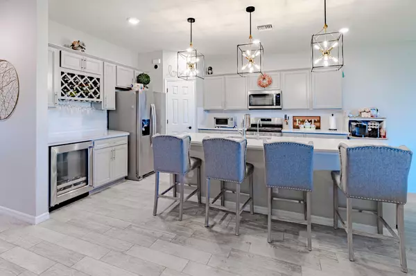 Port Saint Lucie, FL 34984,719 SE Boboli WAY