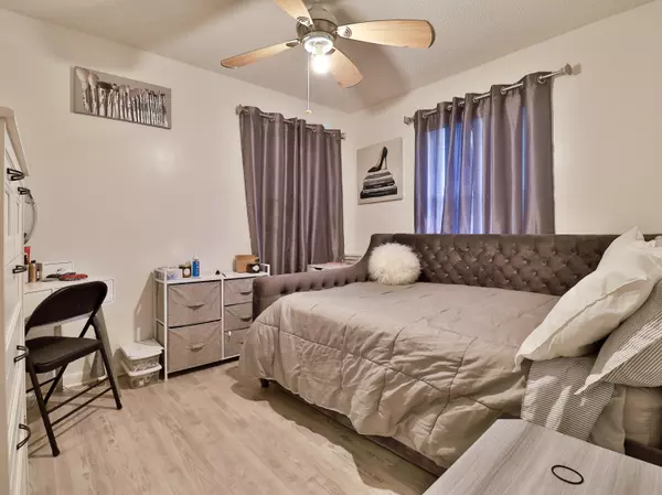 Oakland Park, FL 33309,3100 NW 43 PL