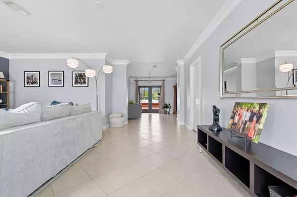 Boynton Beach, FL 33435,728 NE 9th AVE