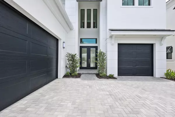 Palm Beach Gardens, FL 33418,13405 Artisan CIR