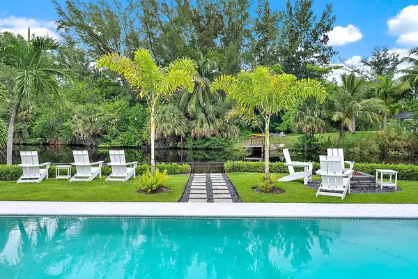 7730 Beta CIR,  Lake Clarke Shores,  FL 33406
