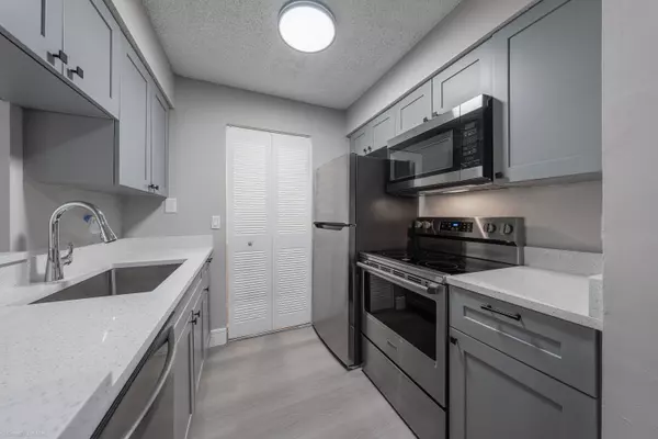 Pompano Beach, FL 33069,1247 SW 46th AVE 1314