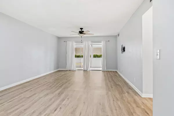 Royal Palm Beach, FL 33411,12001 Poinciana BLVD 102