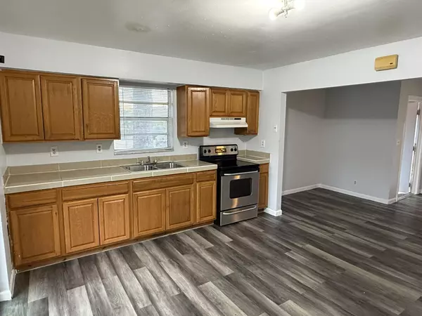 Lake Worth Beach, FL 33460,1110 S H ST 1110