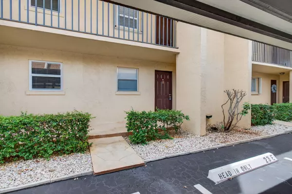 Delray Beach, FL 33445,2975 SW 22nd AVE 1070