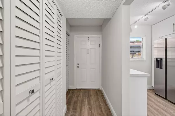 Delray Beach, FL 33445,2975 SW 22nd AVE 1070