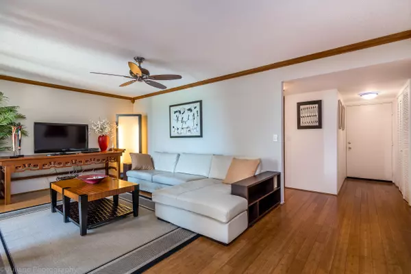 Delray Beach, FL 33444,825 Egret CIR 308