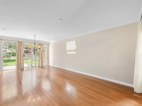 Royal Palm Beach, FL 33414,168 Canterbury PL