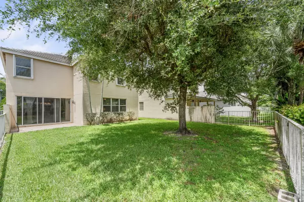 Royal Palm Beach, FL 33414,168 Canterbury PL