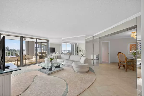 Singer Island, FL 33404,5200 N Ocean DR 404