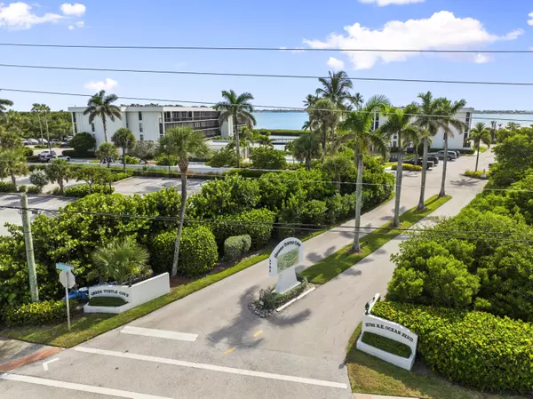 Jensen Beach, FL 34957,3792 NE Ocean 104 South