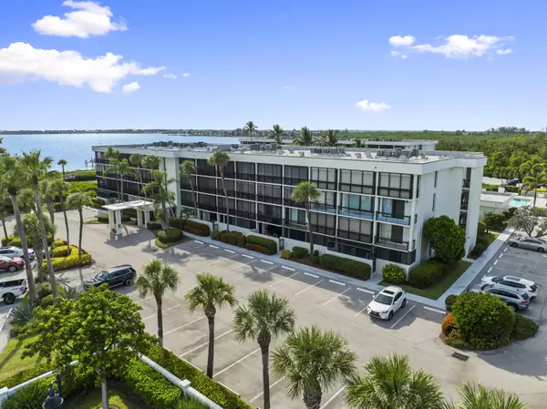 Jensen Beach, FL 34957,3792 NE Ocean 104 South