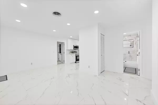 Jensen Beach, FL 34957,1772 NE 23rd DR