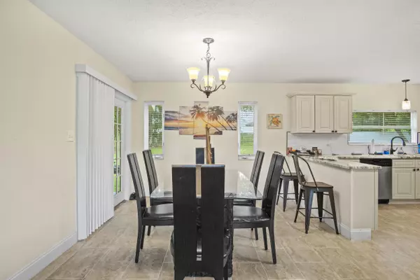 Port Saint Lucie, FL 34953,232 SW Kimball CIR
