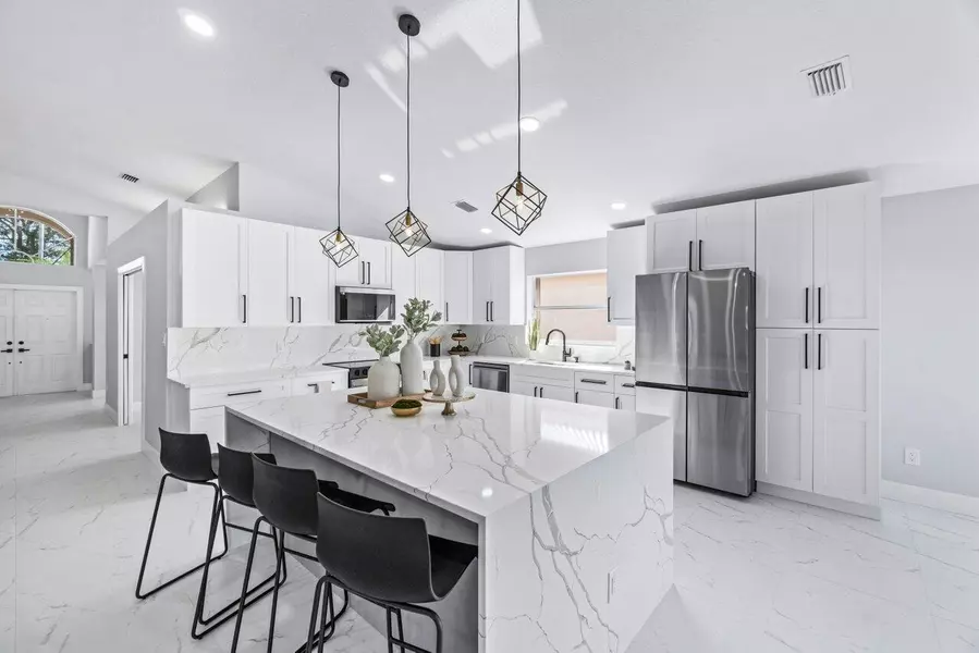 11709 Castellon CT, Boynton Beach, FL 33437