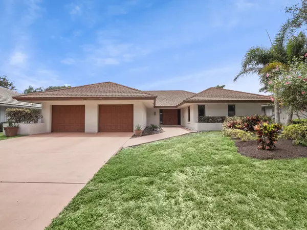 12 Kintyre RD, Palm Beach Gardens, FL 33418