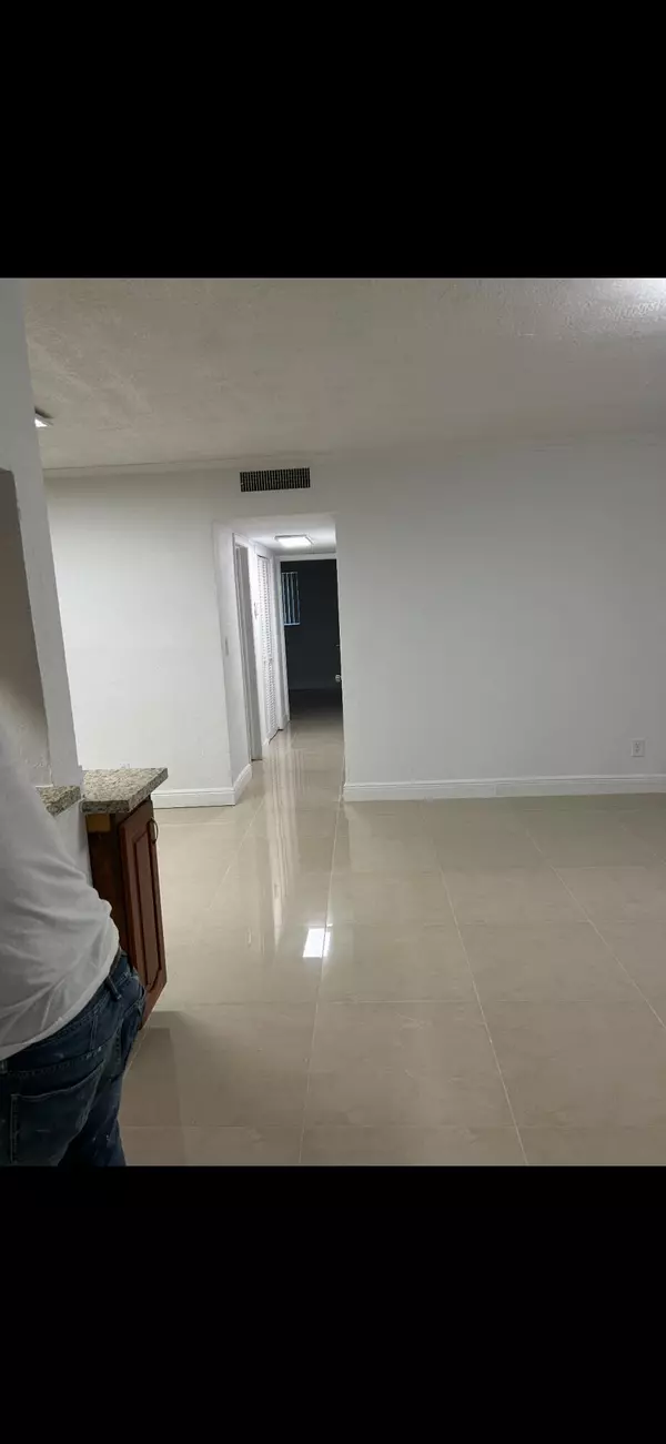 Coral Springs, FL 33065,8704 NW 35th ST 108