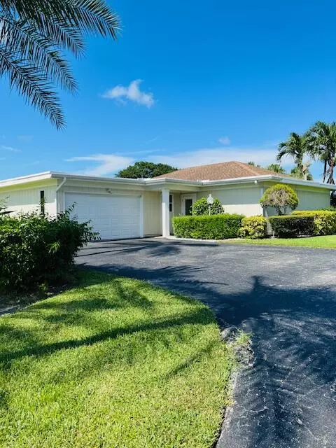 Palm Beach Gardens, FL 33418,13564 Whispering Lakes LN