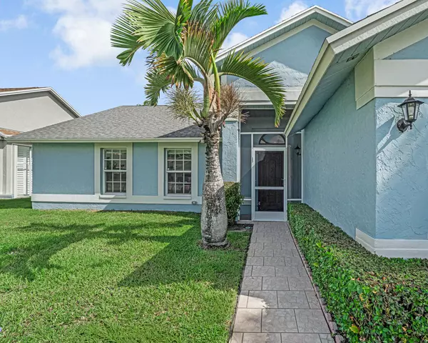 Lake Worth, FL 33467,9935 Cross Pine CT