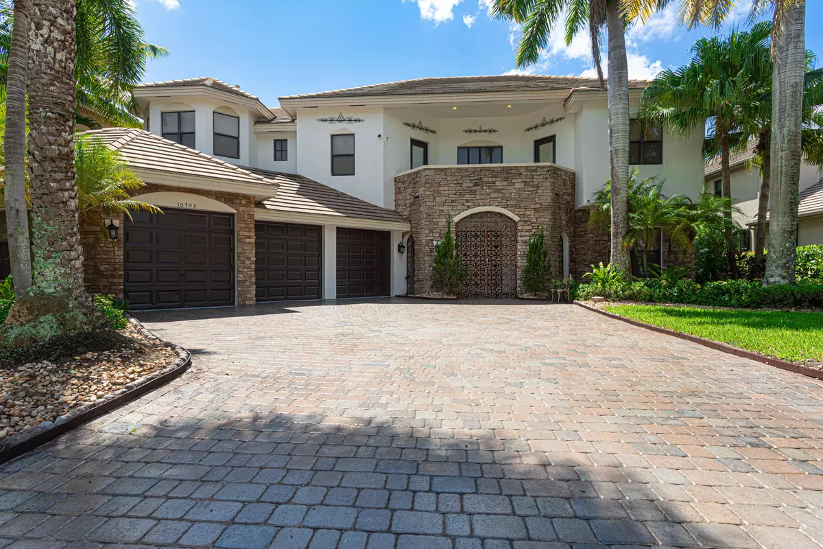 Wellington, FL 33449,10703 Versailles BLVD