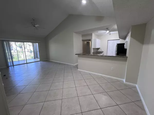 Tequesta, FL 33469,284 Village BLVD 9202