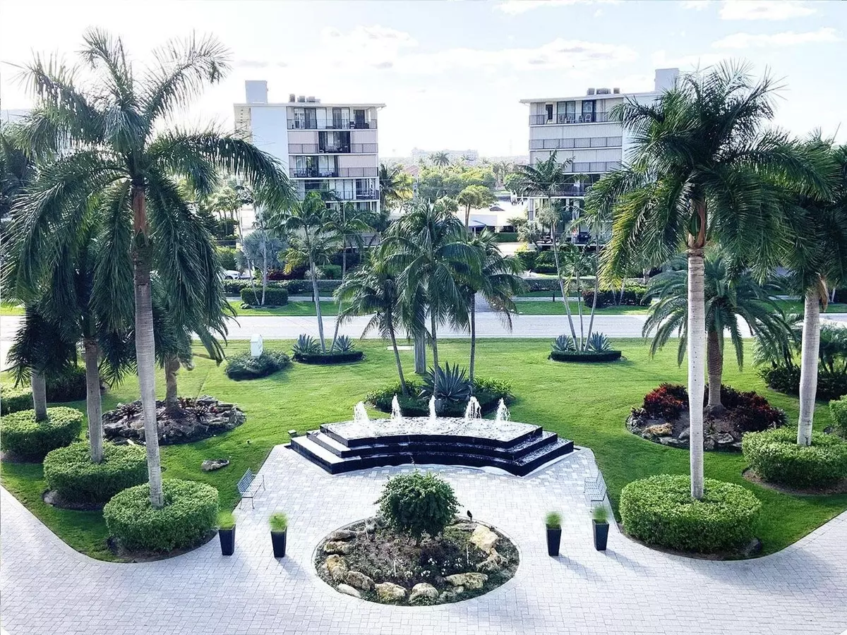 South Palm Beach, FL 33480,3546 S Ocean BLVD 515