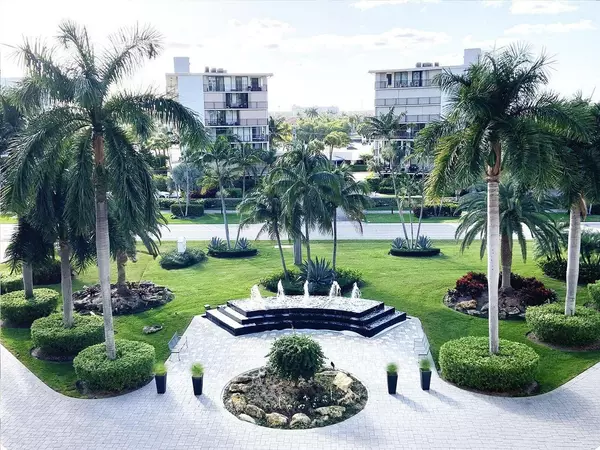 3546 S Ocean BLVD 515, South Palm Beach, FL 33480