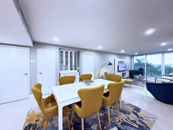 South Palm Beach, FL 33480,3546 S Ocean BLVD 515