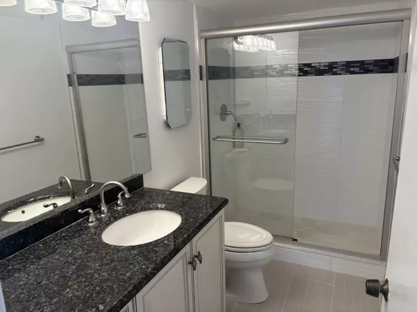 Highland Beach, FL 33487,3912 S Ocean BLVD 114