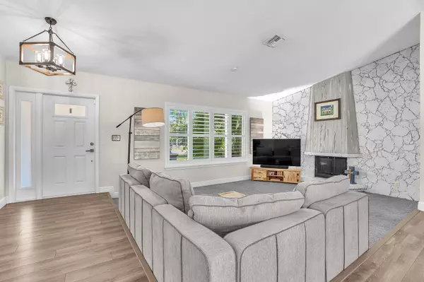 Coral Springs, FL 33071,9900 NW 19th ST