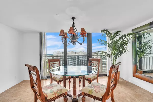Singer Island, FL 33404,3000 N Ocean DR 25c