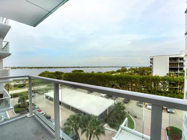 Palm Beach, FL 33480,3450 S Ocean BLVD 526