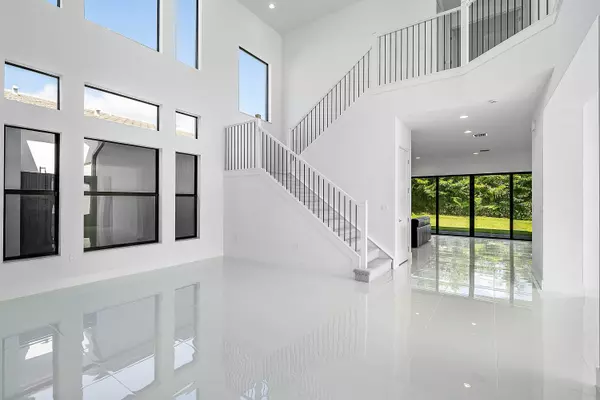 Boca Raton, FL 33434,8349 Royal County Down RD