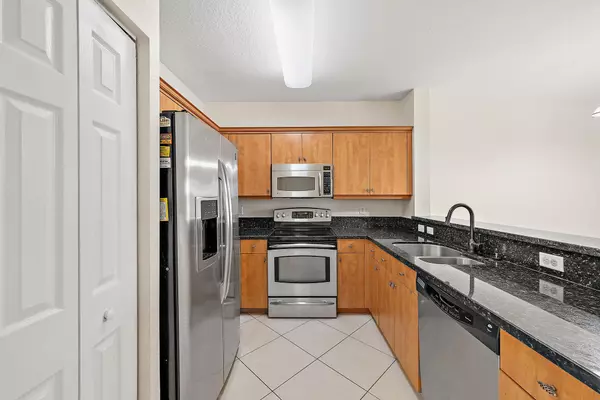 Riviera Beach, FL 33404,1925 Alamanda WAY