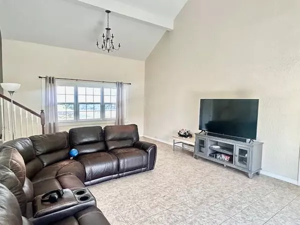 The Acreage, FL 33470,16280 E E Derby DR