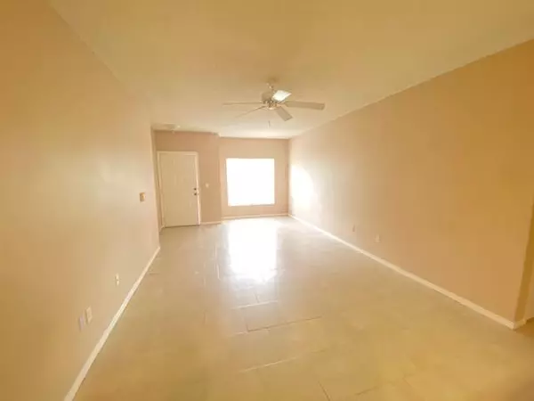 Royal Palm Beach, FL 33411,10312 S Fox Trail RD 1014