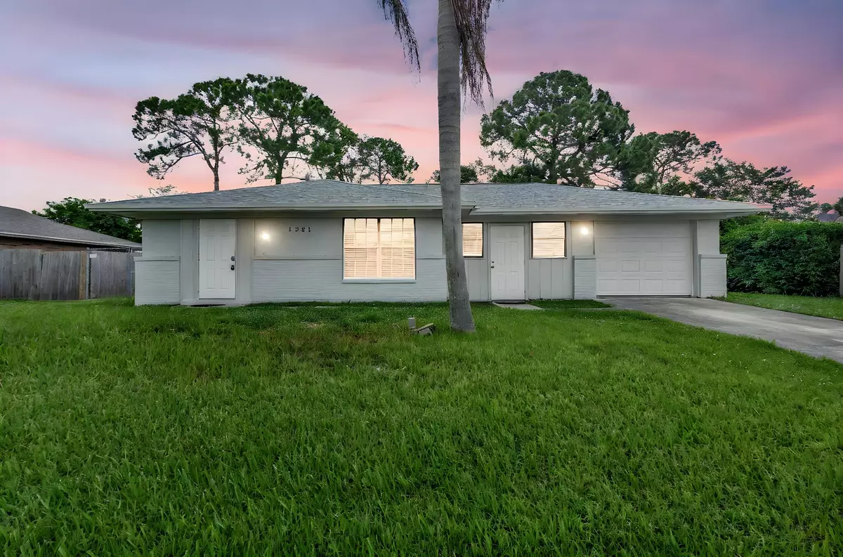 Port Saint Lucie, FL 34953,1251 SW Sudder AVE