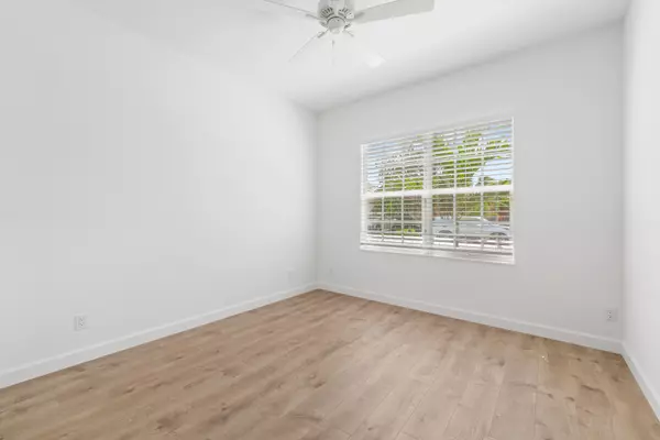 Stuart, FL 34997,5007 SE Askew AVE