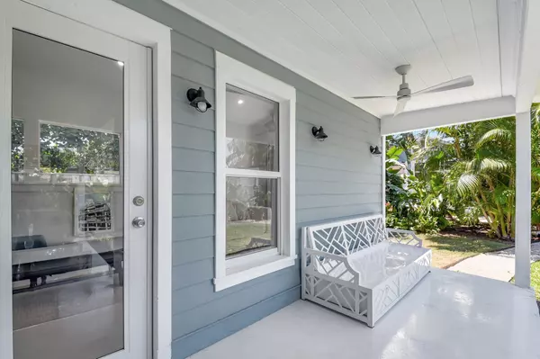 Lake Worth Beach, FL 33460,220 S L ST