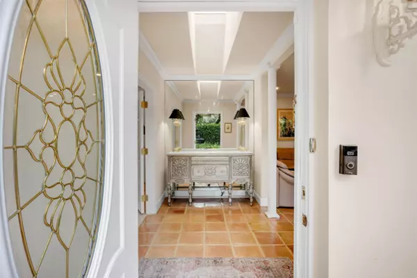 Boca Raton, FL 33486,737 Aurelia ST