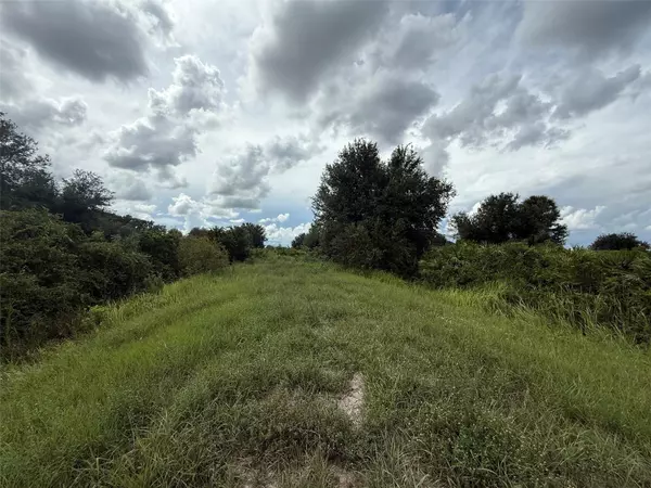 Okeechobee, FL 34972,21583 NW 274th ST