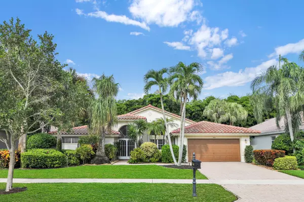 7458 W Falls RD, Boynton Beach, FL 33437